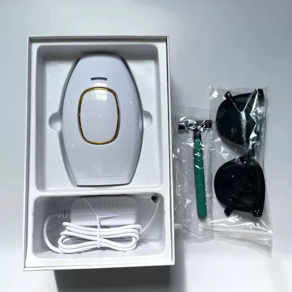 IPL Laser Hair Removal Handset System for Women & Men with Razor & Safety Glasses.